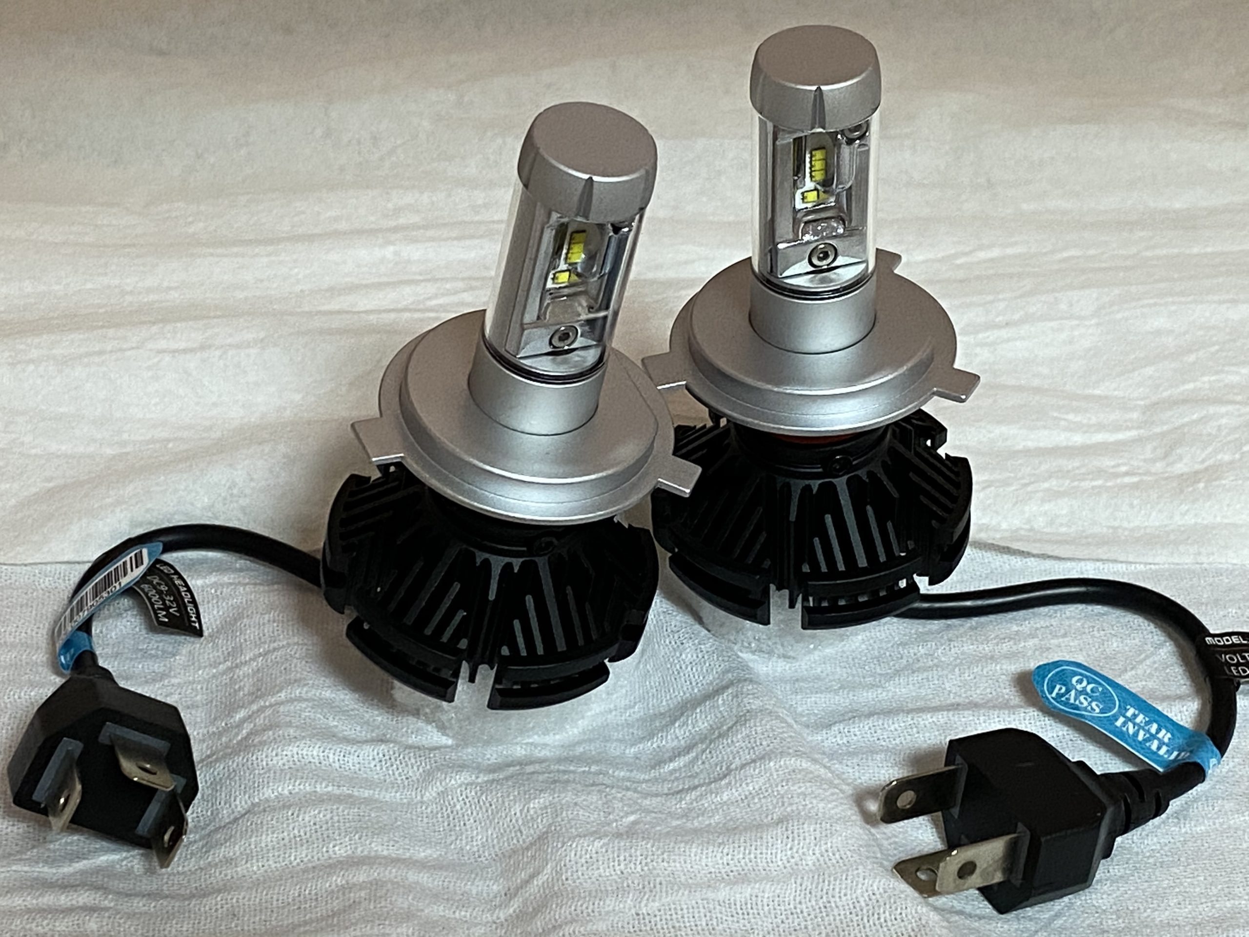 One Pair of 6x7 Inch Rectangle Elite Diamond No Halo Headlights with NovaStar GX LED Bulbs - Image 12