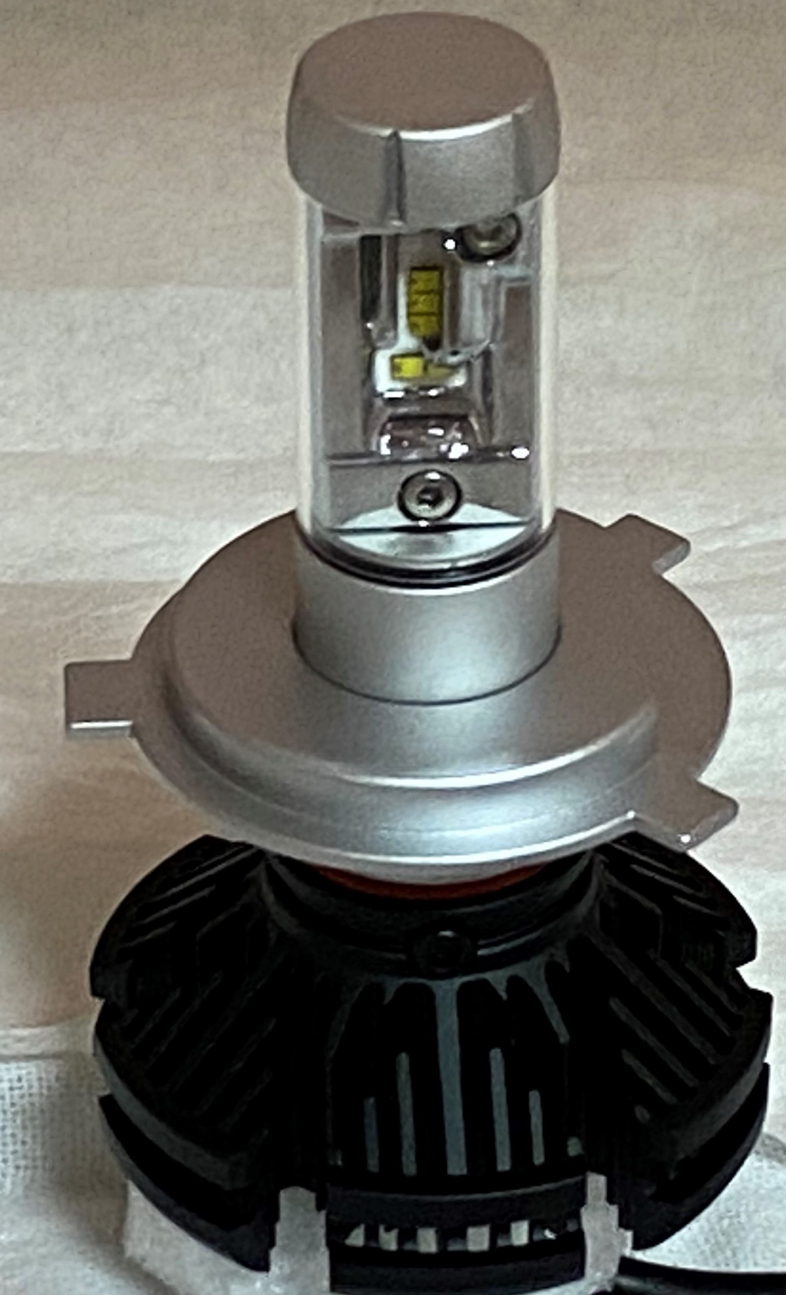 One Pair of 7 Inch Round Elite Diamond Multi-Color Halo Headlights with NovaStar GX LED Bulb - Image 10